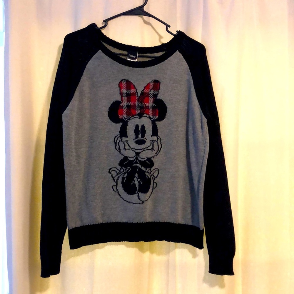 Disney Minnie Mouse Sweater, size XL